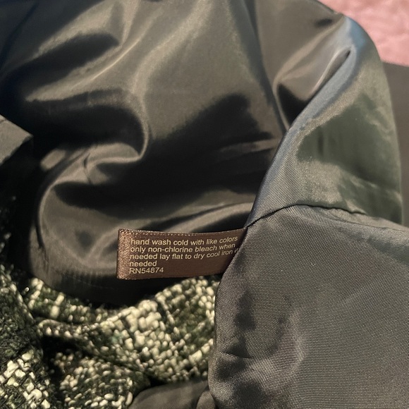 Limited Tweed Black/White Mini Skirt Size 4 NWT - Picture 7 of 8